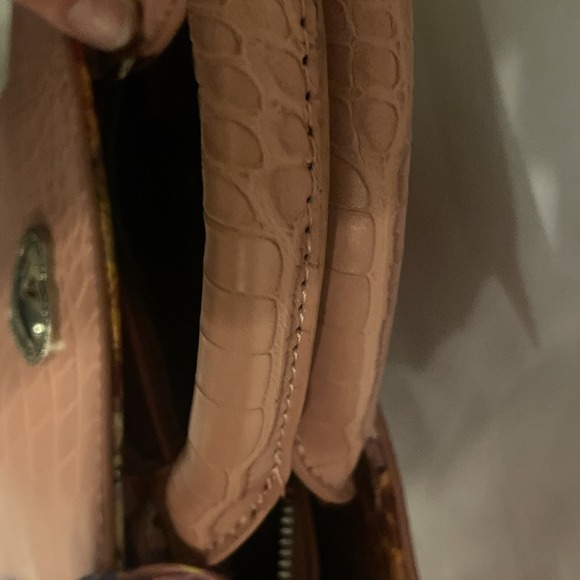 New Betsey Johnson Gigi‎ Satchel Pink Croc Faux Leather Top Handle Crossbody Bag - Picture 6 of 16